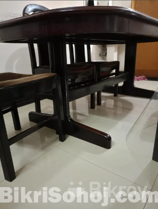 Original segun kath table with 6 chairs